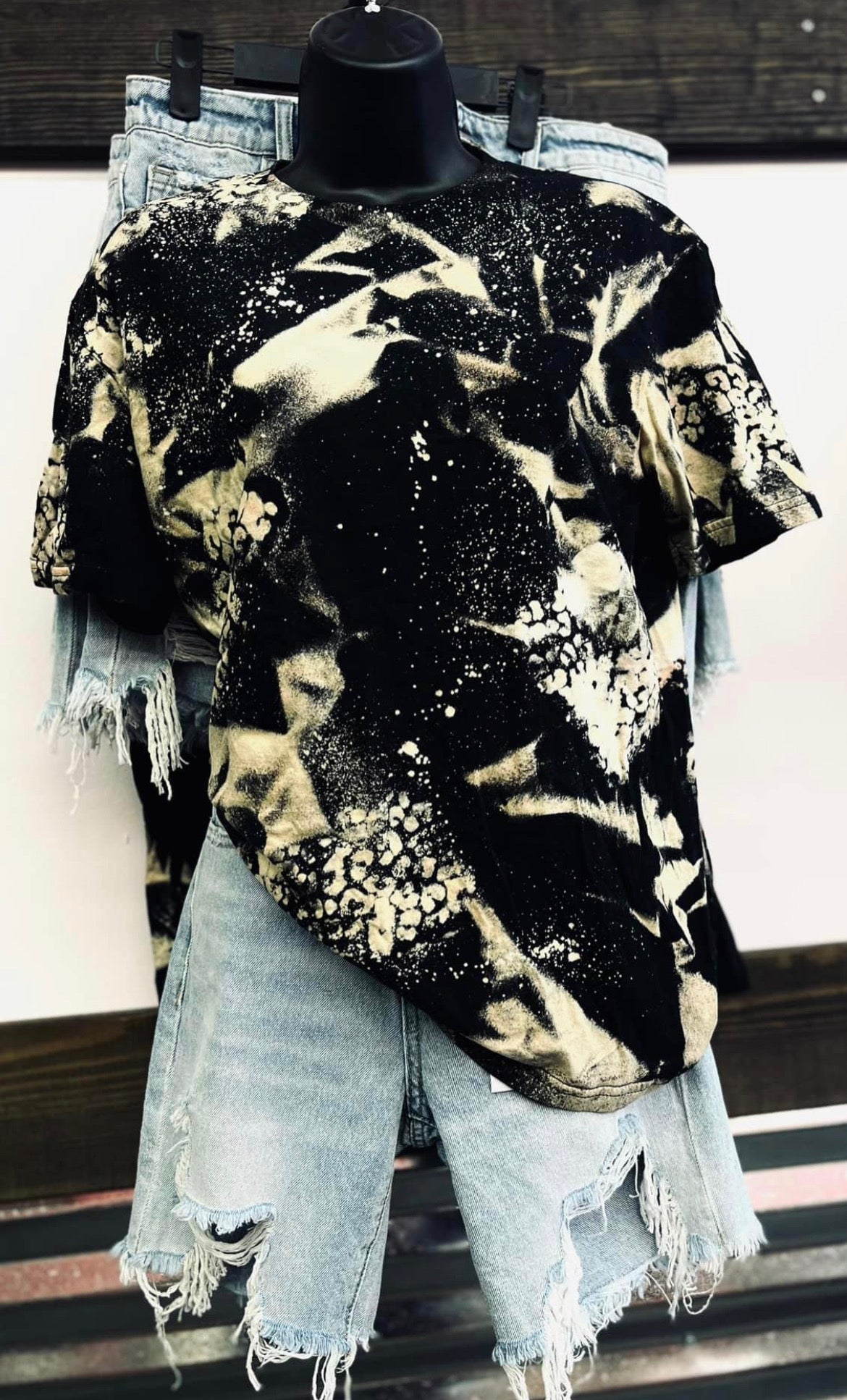 Western grunge bleached tee