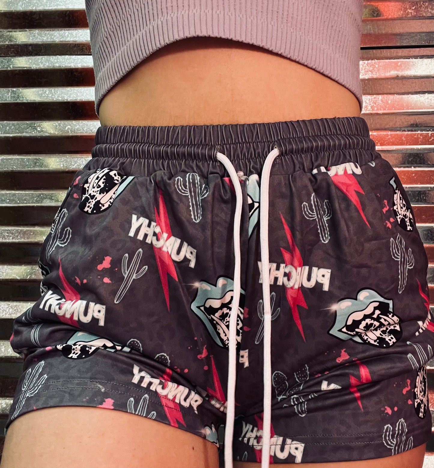 Punchy drawstring shorts